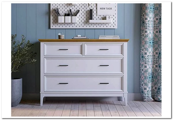 Заказать Комод Квадро-С 04 из массива сосны по цене 58 740 руб. в Новосибирске