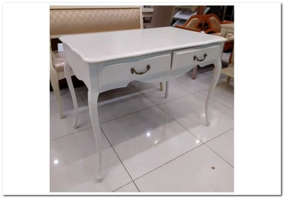 Консоль Авиньон из массива бука 